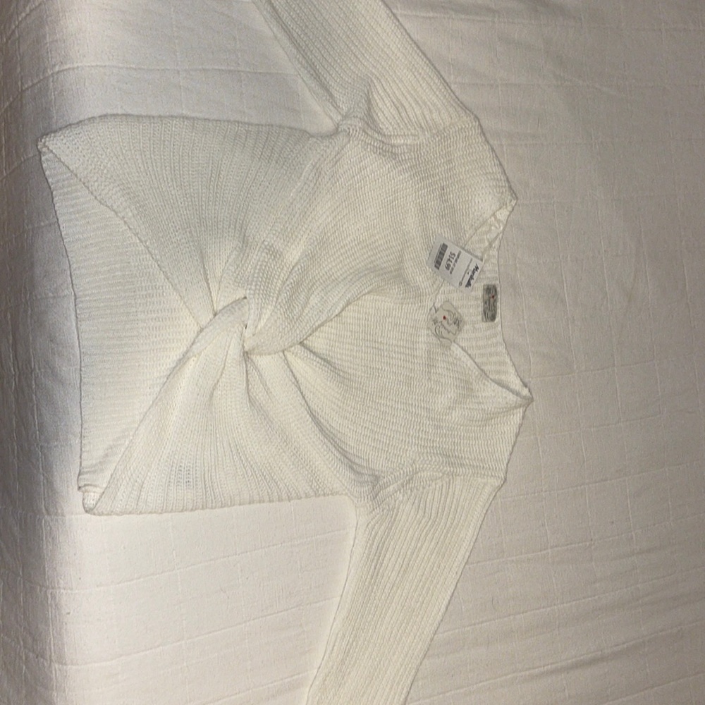 White sweater, size medium, never worn